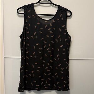 RW&CO. Black Top with Leaf Design